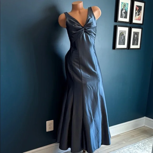 Jessica McClintock | Dresses | Elegant Steel Blue Jessica Mcclintock Evening  Gown Size 6 | Poshmark